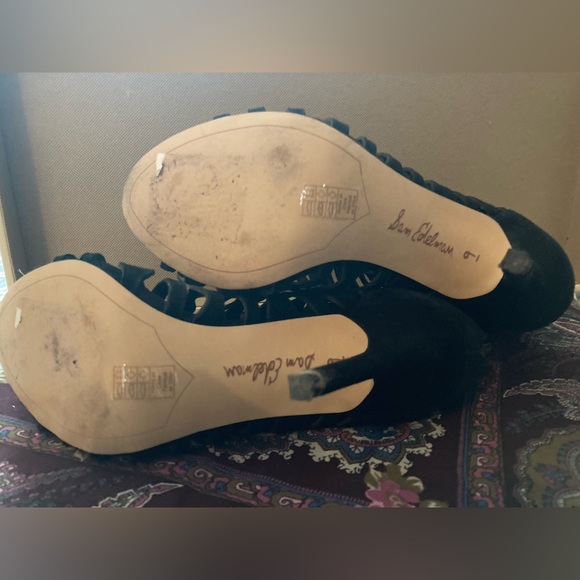 Sam Edelman - Amalia Suede caged booties✨🖤 - Picture 4 of 4